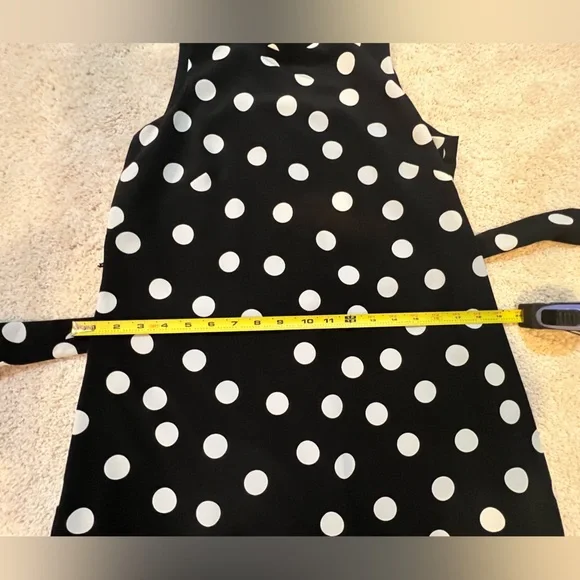 White House Black Market. Summer polka dot dress. Size 2 - Picture 9 of 12